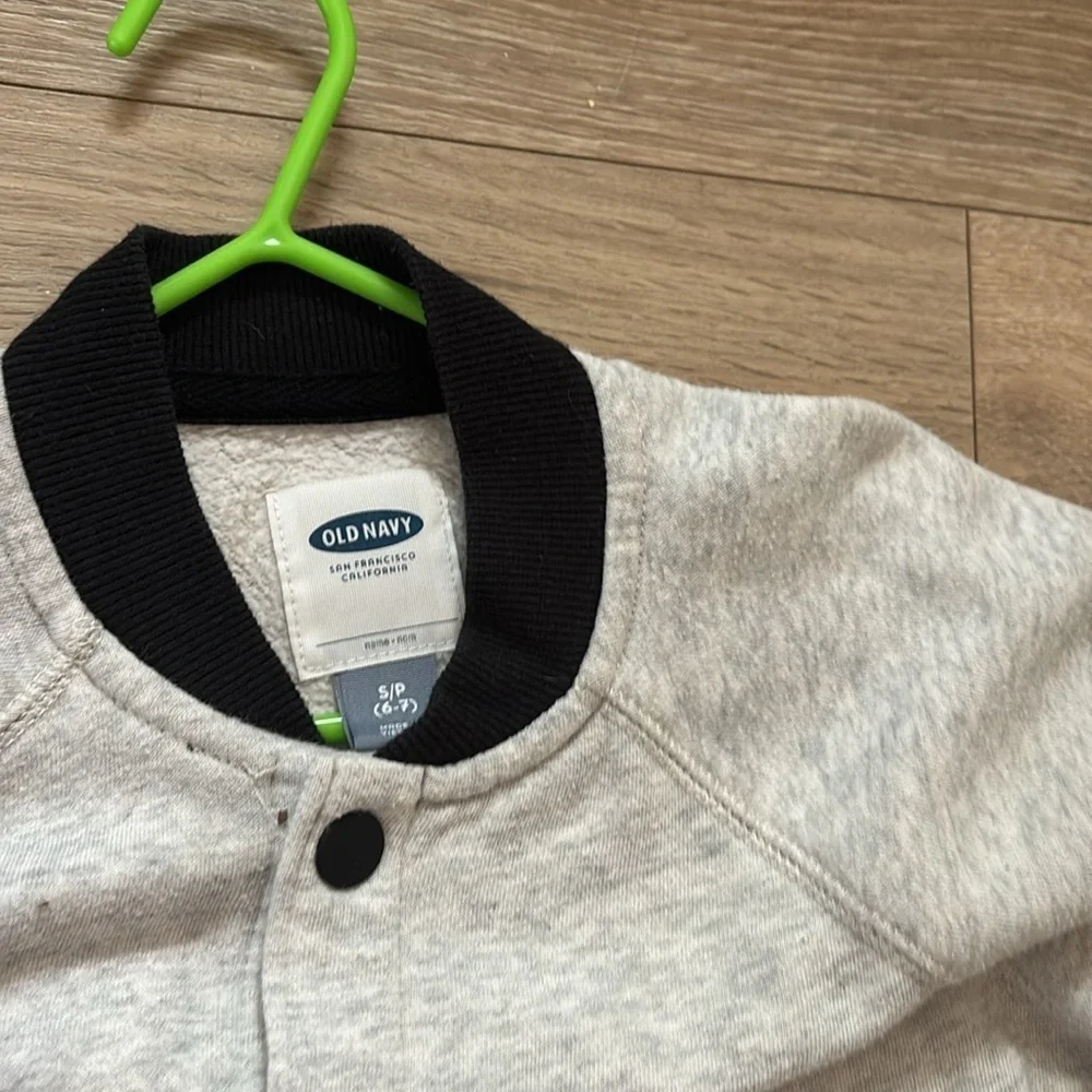 Kids Old Navy Gray and Black Bomber Jacket Casual Style